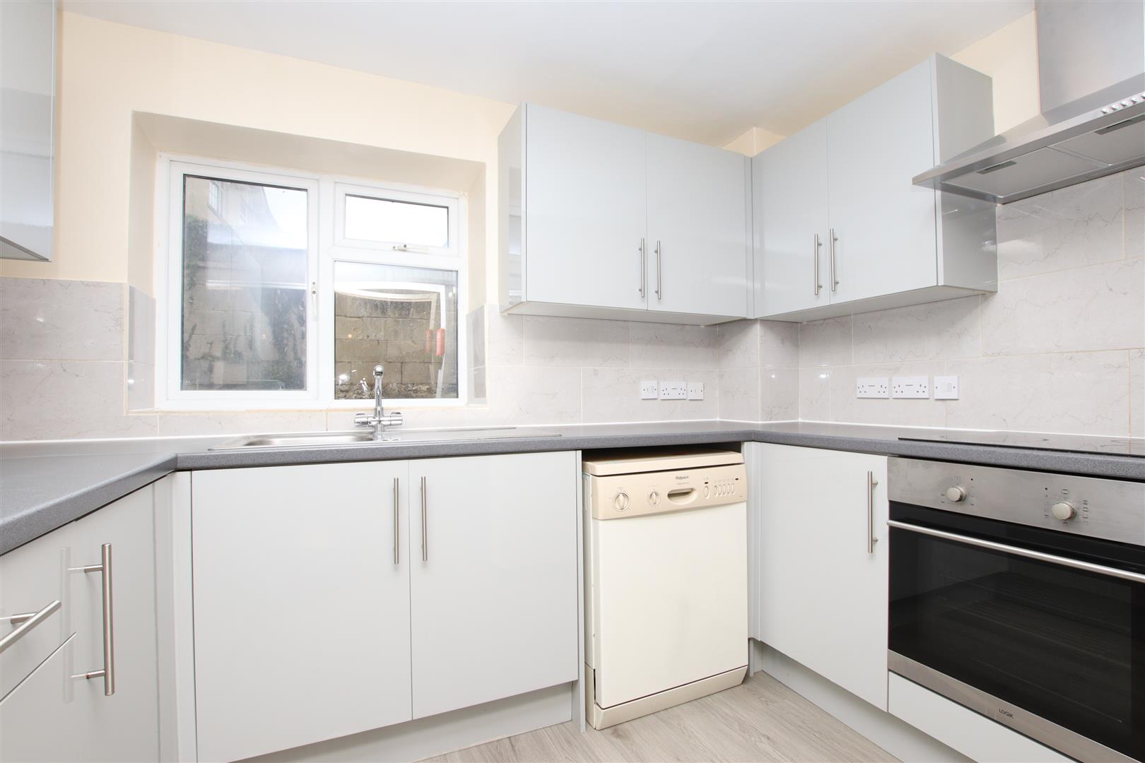 Newbridge Road, Bath, BA1